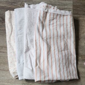 Carter's White and Peach Muslin Swaddle Blankets - Set of 3